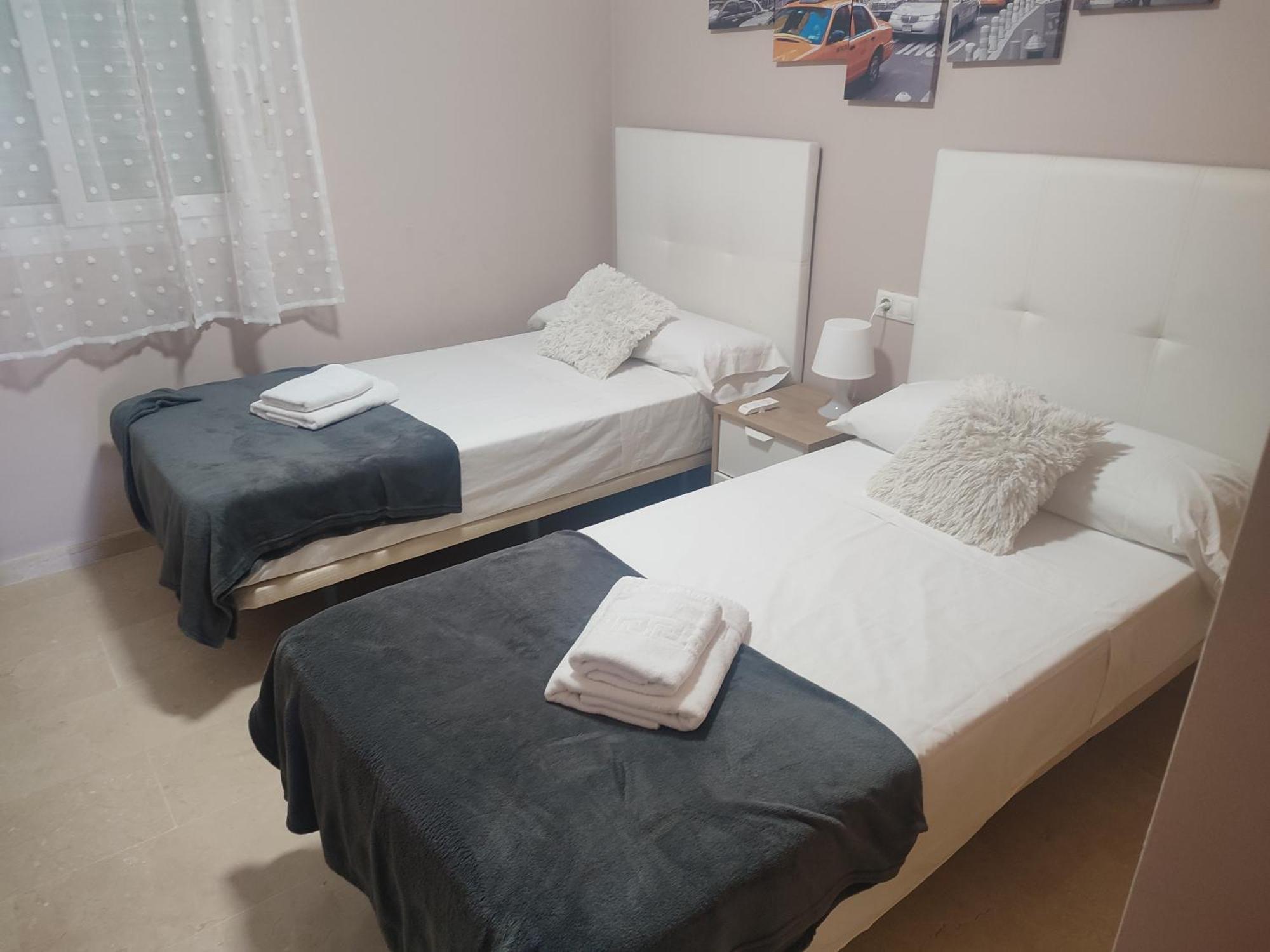 Apartamento Junto A La Playa Zona Tranquila مانيلفا المظهر الخارجي الصورة
