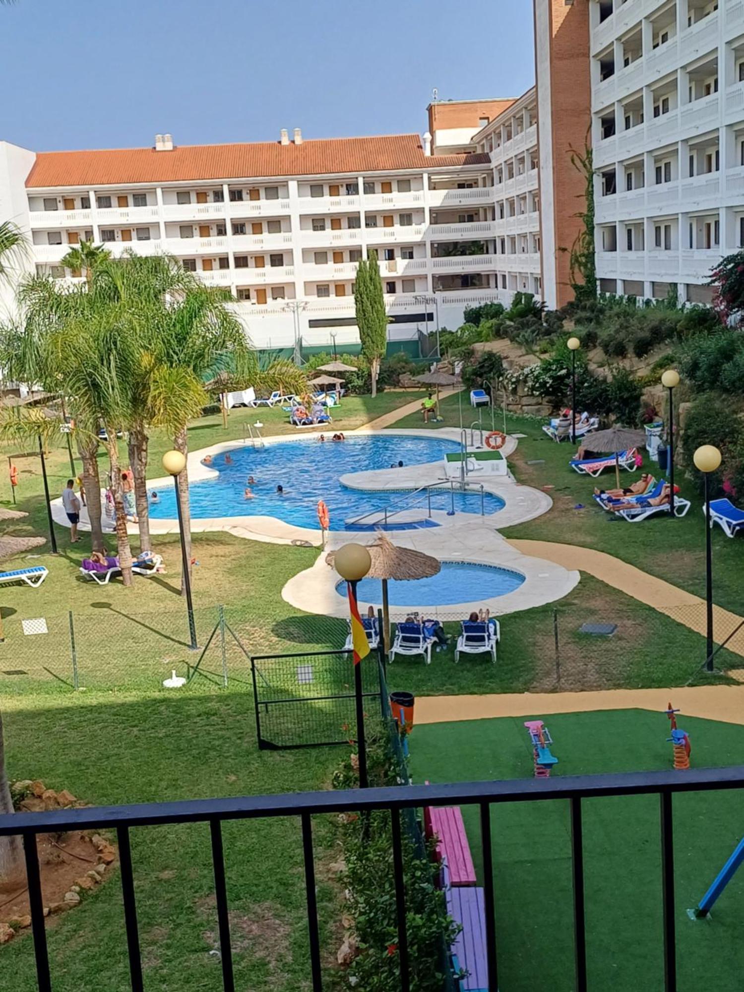 Apartamento Junto A La Playa Zona Tranquila مانيلفا المظهر الخارجي الصورة